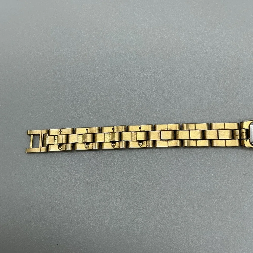 Vintage Pulsar Womens Watch 12mm Gold Tone V220-6690 New Battery 8.5